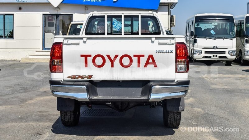 Big with watermark toyota hilux attapeu province import dubai 2137