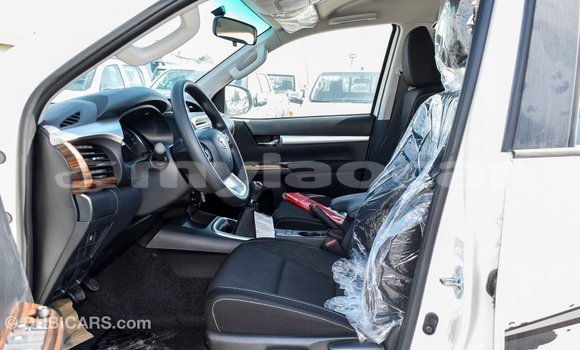 Buy Import Toyota Hilux White Car in Import - Dubai in Attapeu Province Buy Import Toyota Hilux White Car in Import - Dubai in Attapeu Province