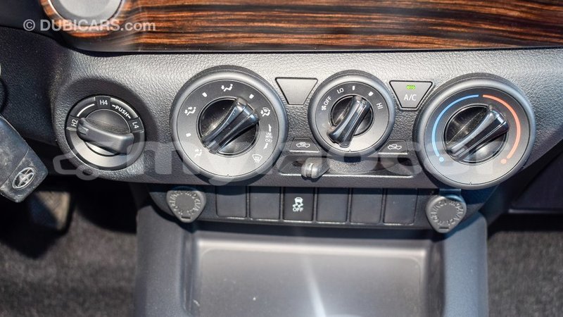 Big with watermark toyota hilux attapeu province import dubai 2138