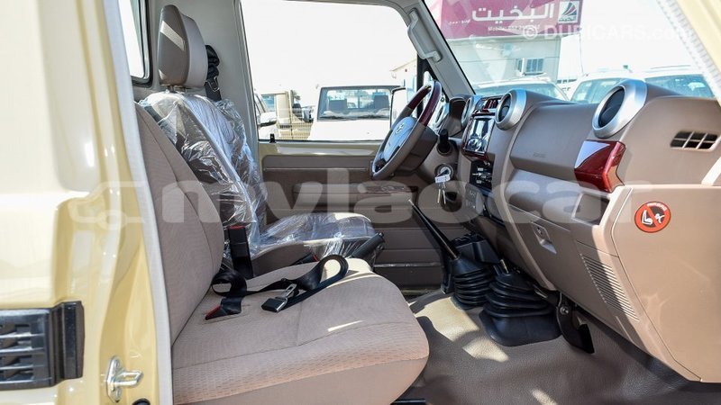 Big with watermark toyota land cruiser attapeu province import dubai 2139