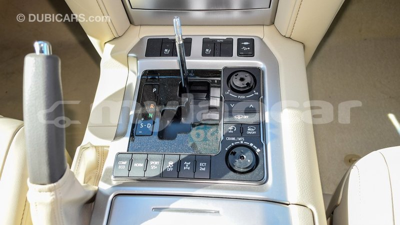 Big with watermark toyota land cruiser attapeu province import dubai 2140