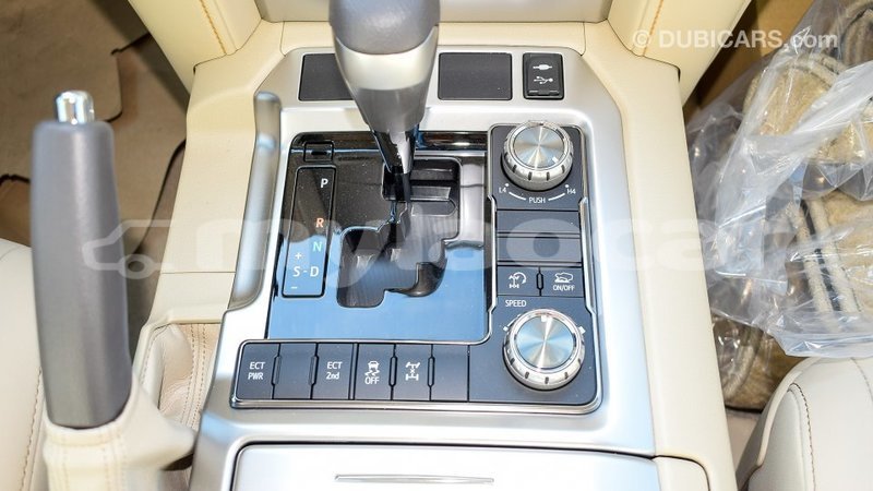 Big with watermark toyota land cruiser attapeu province import dubai 2141