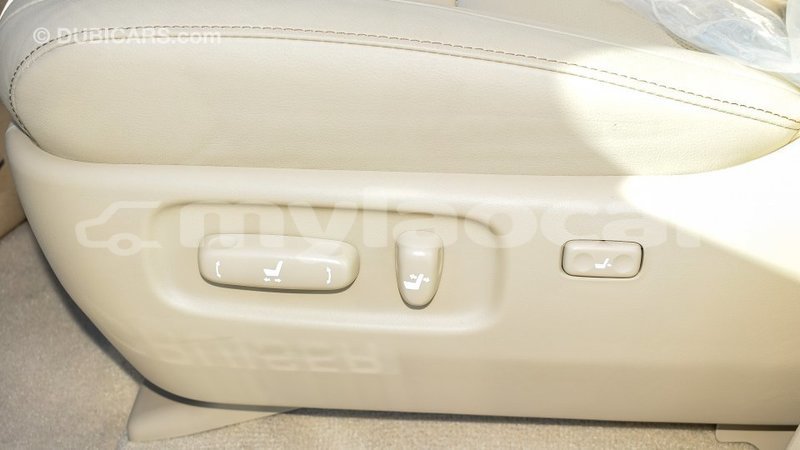 Big with watermark toyota land cruiser attapeu province import dubai 2141