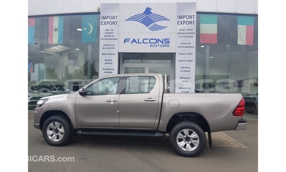 Buy Import Toyota Hilux Other Car in Import - Dubai in Attapeu Province Buy Import Toyota Hilux Other Car in Import - Dubai in Attapeu Province