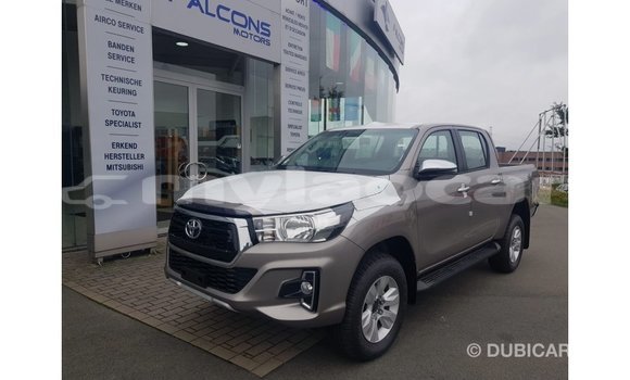 Buy Import Toyota Hilux Other Car in Import - Dubai in Attapeu Province Buy Import Toyota Hilux Other Car in Import - Dubai in Attapeu Province
