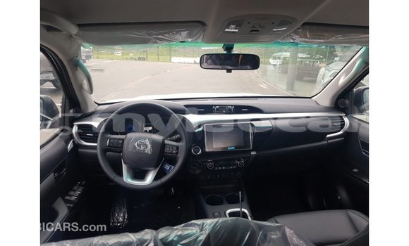 Buy Import Toyota Hilux Other Car in Import - Dubai in Attapeu Province Buy Import Toyota Hilux Other Car in Import - Dubai in Attapeu Province
