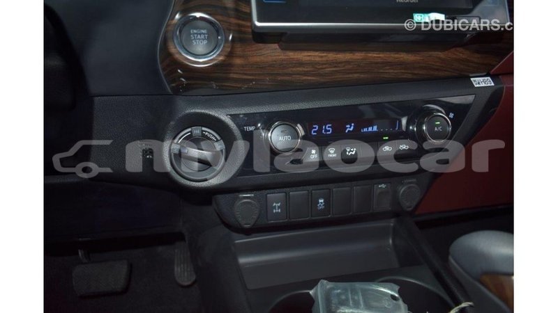 Big with watermark toyota hilux attapeu province import dubai 2144