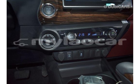 Buy Import Toyota Hilux Black Car in Import - Dubai in Attapeu Province Buy Import Toyota Hilux Black Car in Import - Dubai in Attapeu Province