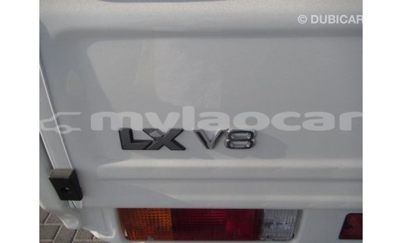 Buy Import Toyota Land Cruiser White Car in Import - Dubai in Attapeu Province Buy Import Toyota Land Cruiser White Car in Import - Dubai in Attapeu Province