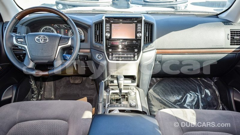 Big with watermark toyota land cruiser attapeu province import dubai 2146