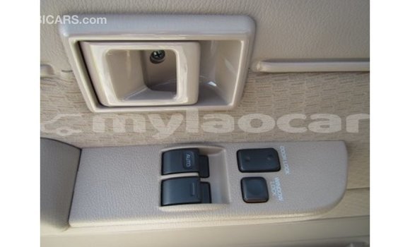 Buy Import Toyota Land Cruiser White Car in Import - Dubai in Attapeu Province Buy Import Toyota Land Cruiser White Car in Import - Dubai in Attapeu Province
