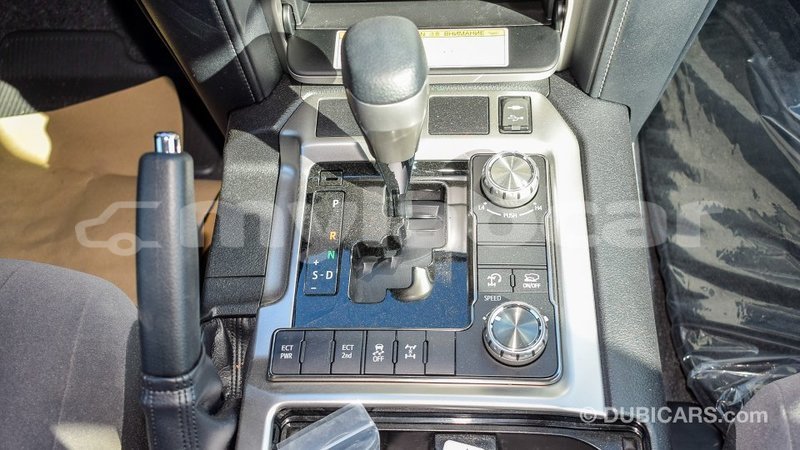 Big with watermark toyota land cruiser attapeu province import dubai 2146