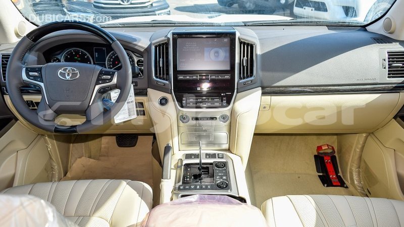 Big with watermark toyota land cruiser attapeu province import dubai 2147