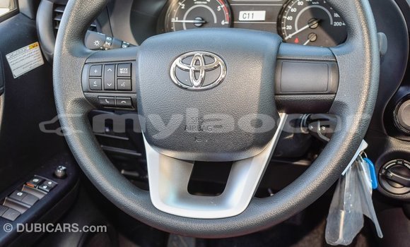 Buy Import Toyota Hilux White Car in Import - Dubai in Attapeu Province Buy Import Toyota Hilux White Car in Import - Dubai in Attapeu Province