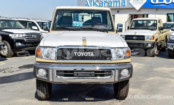 Buy Import Toyota Land Cruiser Beige Car in Import - Dubai in Attapeu Province Buy Import Toyota Land Cruiser Beige Car in Import - Dubai in Attapeu Province