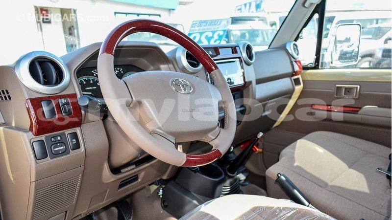 Big with watermark toyota land cruiser attapeu province import dubai 2150