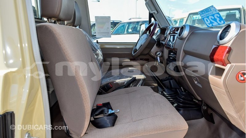 Big with watermark toyota land cruiser attapeu province import dubai 2150