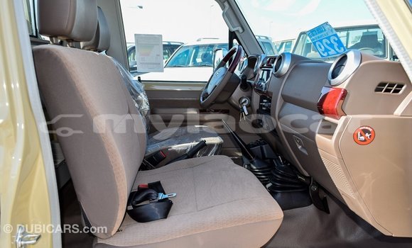 Buy Import Toyota Land Cruiser Beige Car in Import - Dubai in Attapeu Province Buy Import Toyota Land Cruiser Beige Car in Import - Dubai in Attapeu Province