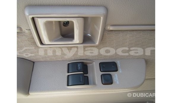 Buy Import Toyota Land Cruiser White Car in Import - Dubai in Attapeu Province Buy Import Toyota Land Cruiser White Car in Import - Dubai in Attapeu Province