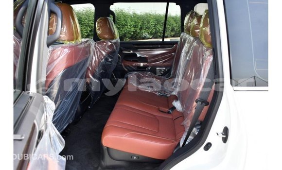 Buy Import Lexus LX White Car in Import - Dubai in Attapeu Province Buy Import Lexus LX White Car in Import - Dubai in Attapeu Province