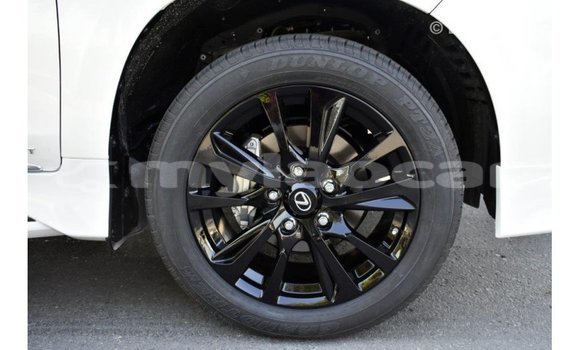 Buy Import Lexus LX White Car in Import - Dubai in Attapeu Province Buy Import Lexus LX White Car in Import - Dubai in Attapeu Province