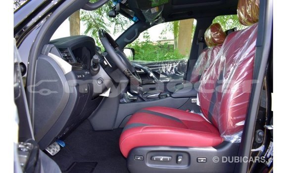 Acheter Import Voiture Lexus LX Noir à Import - Dubai, Attapeu Province Acheter Import Voiture Lexus LX Noir à Import - Dubai, Attapeu Province