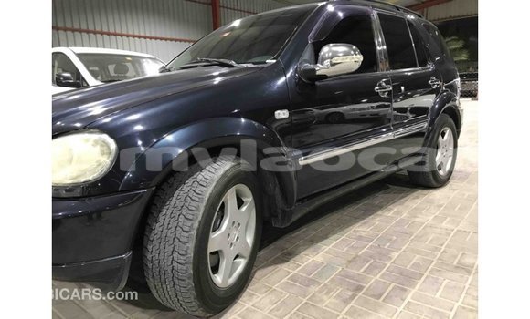 Buy Import Mercedes-Benz 190 (W201) Blue Car in Import - Dubai in Attapeu Province Buy Import Mercedes-Benz 190 (W201) Blue Car in Import - Dubai in Attapeu Province