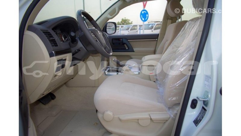 Big with watermark toyota land cruiser attapeu province import dubai 2184