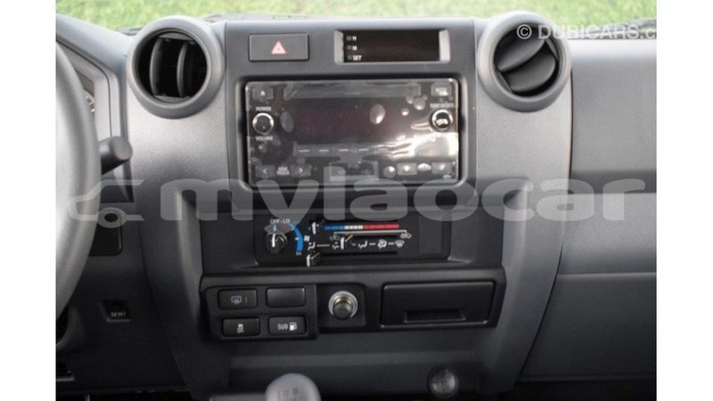 Big with watermark toyota land cruiser attapeu province import dubai 2185