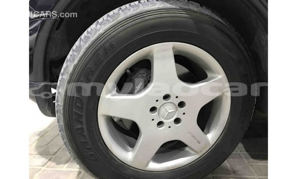 Buy Import Mercedes-Benz 190 (W201) Blue Car in Import - Dubai in Attapeu Province Buy Import Mercedes-Benz 190 (W201) Blue Car in Import - Dubai in Attapeu Province