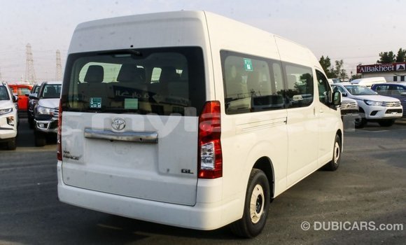 Buy Import Toyota Hiace White Car in Import - Dubai in Attapeu Province Buy Import Toyota Hiace White Car in Import - Dubai in Attapeu Province