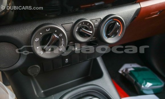 Buy Import Toyota Hilux White Car in Import - Dubai in Attapeu Province Buy Import Toyota Hilux White Car in Import - Dubai in Attapeu Province