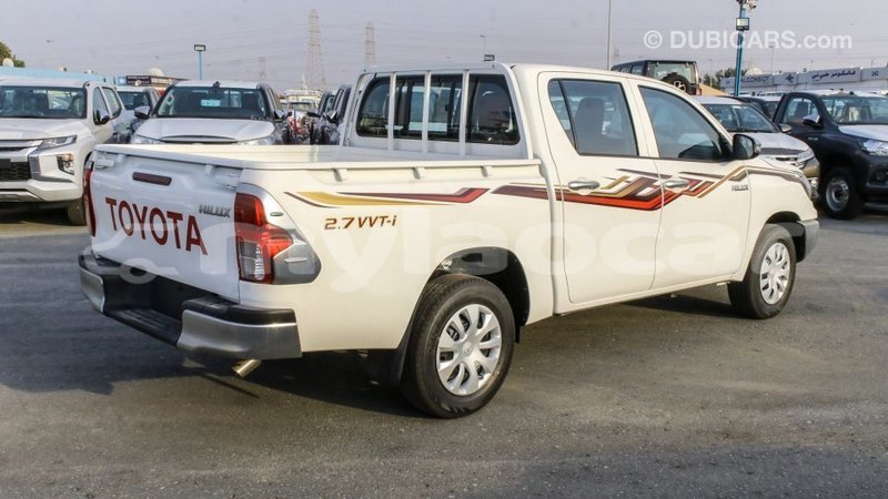 Big with watermark toyota hilux attapeu province import dubai 2189
