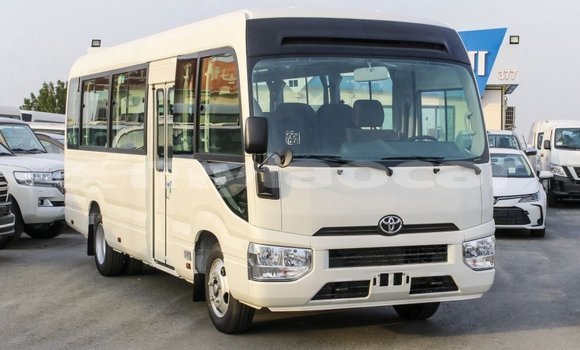 Buy Import Toyota Coaster White Car in Import - Dubai in Attapeu Province Buy Import Toyota Coaster White Car in Import - Dubai in Attapeu Province