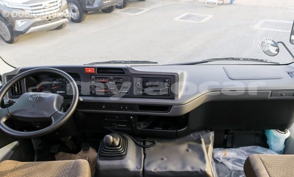 Buy Import Toyota Coaster White Car in Import - Dubai in Attapeu Province Buy Import Toyota Coaster White Car in Import - Dubai in Attapeu Province