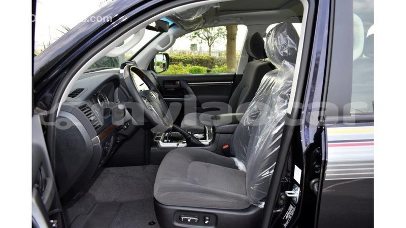 Big with watermark toyota land cruiser attapeu province import dubai 2193