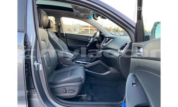 Buy Import Hyundai Tucson Other Car in Import - Dubai in Attapeu Province Buy Import Hyundai Tucson Other Car in Import - Dubai in Attapeu Province