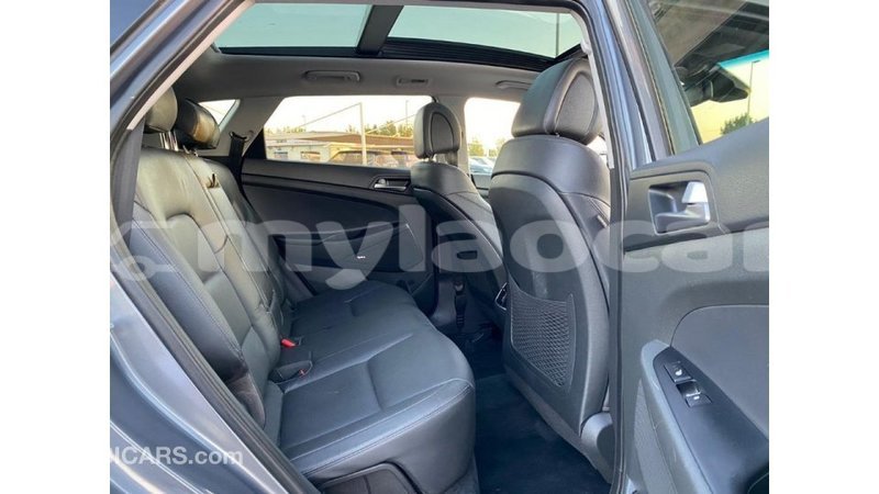 Big with watermark hyundai tucson attapeu province import dubai 2198