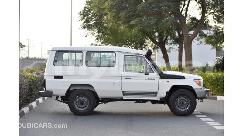 Big with watermark toyota land cruiser attapeu province import dubai 2200
