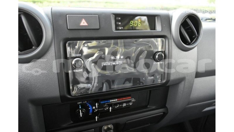 Big with watermark toyota land cruiser attapeu province import dubai 2200