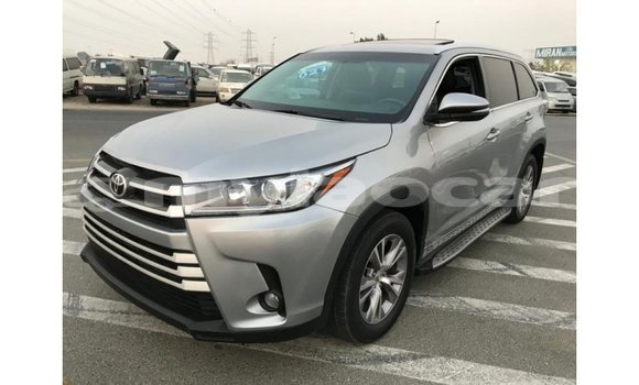 Buy Import Toyota Highlander Other Car in Import - Dubai in Attapeu Province Buy Import Toyota Highlander Other Car in Import - Dubai in Attapeu Province