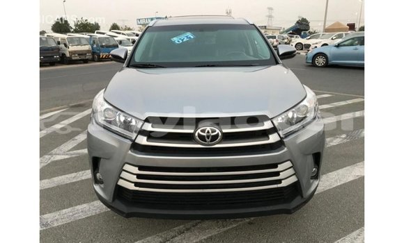 Buy Import Toyota Highlander Other Car in Import - Dubai in Attapeu Province Buy Import Toyota Highlander Other Car in Import - Dubai in Attapeu Province