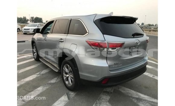 Buy Import Toyota Highlander Other Car in Import - Dubai in Attapeu Province Buy Import Toyota Highlander Other Car in Import - Dubai in Attapeu Province