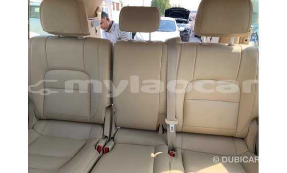 Buy Import Toyota Land Cruiser White Car in Import - Dubai in Attapeu Province Buy Import Toyota Land Cruiser White Car in Import - Dubai in Attapeu Province