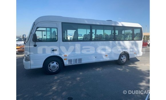 Buy Import Hyundai Accent White Car in Import - Dubai in Attapeu Province Buy Import Hyundai Accent White Car in Import - Dubai in Attapeu Province