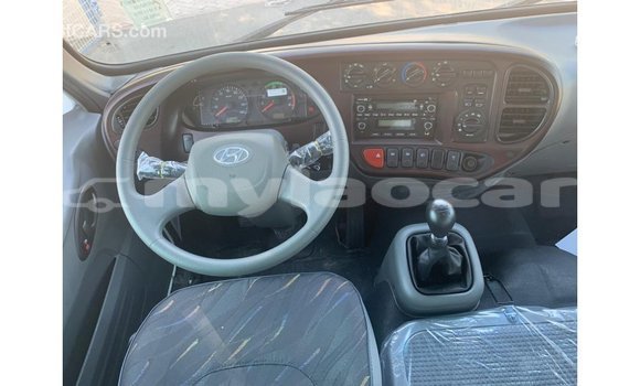 Buy Import Hyundai Accent White Car in Import - Dubai in Attapeu Province Buy Import Hyundai Accent White Car in Import - Dubai in Attapeu Province