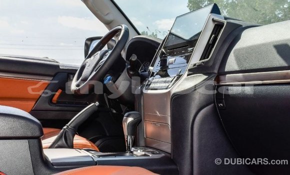 Buy Import Toyota Land Cruiser White Car in Import - Dubai in Attapeu Province Buy Import Toyota Land Cruiser White Car in Import - Dubai in Attapeu Province