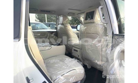 Buy Import Infiniti Q White Car in Import - Dubai in Attapeu Province Buy Import Infiniti Q White Car in Import - Dubai in Attapeu Province