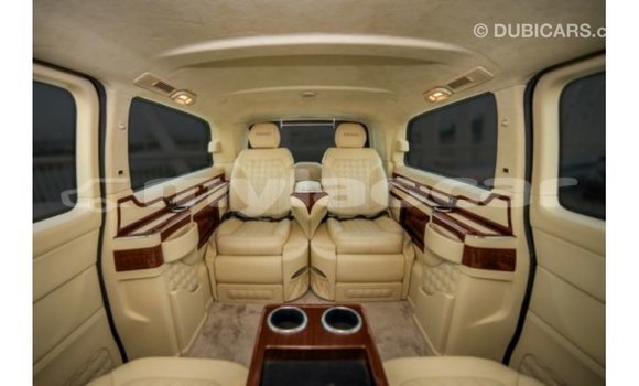 Buy Import Mercedes-Benz 190 (W201) Black Car in Import - Dubai in Attapeu Province