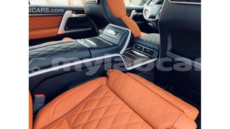 Big with watermark toyota land cruiser attapeu province import dubai 2217